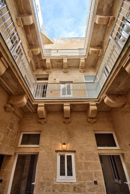 Vallettastay Old Lodge Apartment 3 Екстер'єр фото