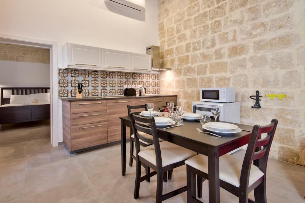 Vallettastay Old Lodge Apartment 3 Екстер'єр фото